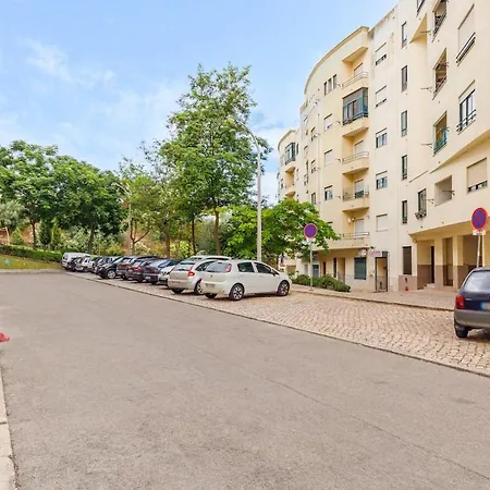 Breeze House سيتوبال