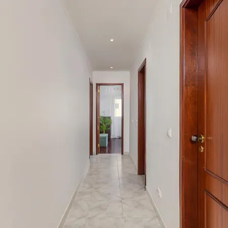 Breeze House *