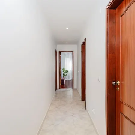 Breeze Beach House Apartment