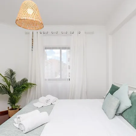 Apartment Breeze Beach House *