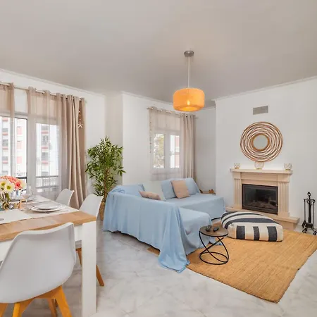 Breeze Beach House Apartment *